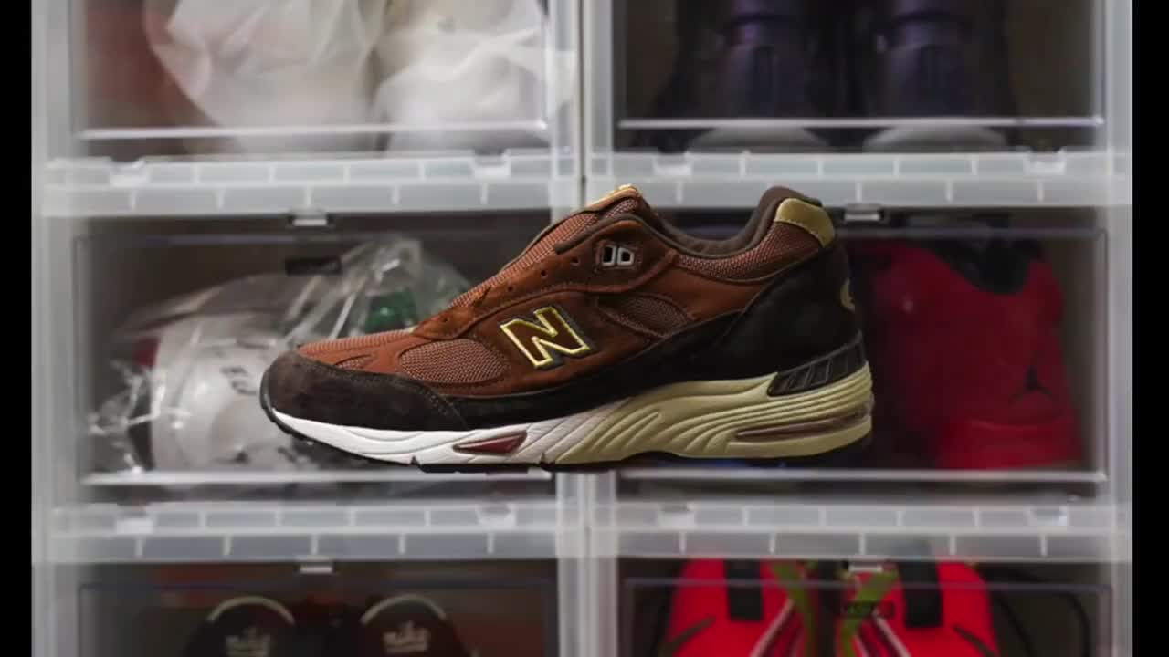 最近开始入手New Balance的球鞋
