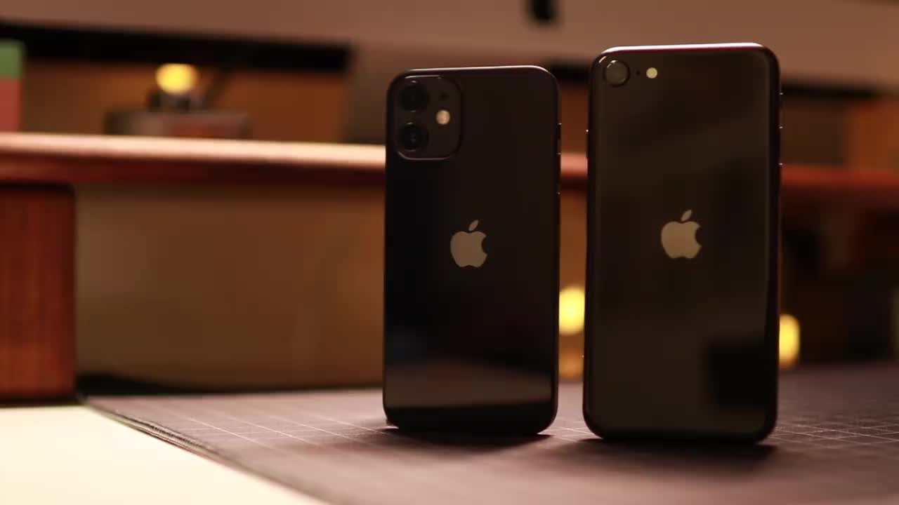 iPhone12 mini vs SE2: 小屏之间的对决!