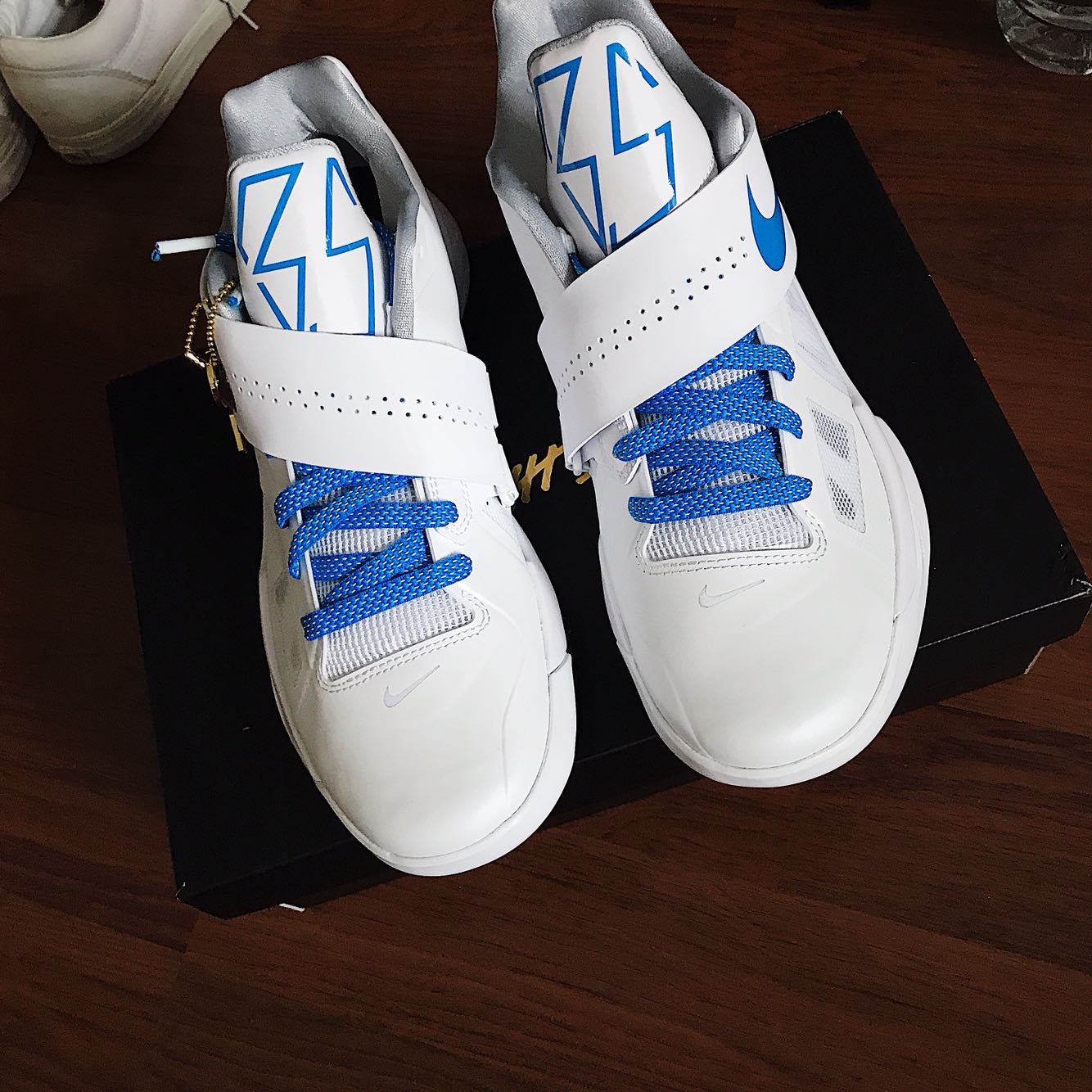 KD4