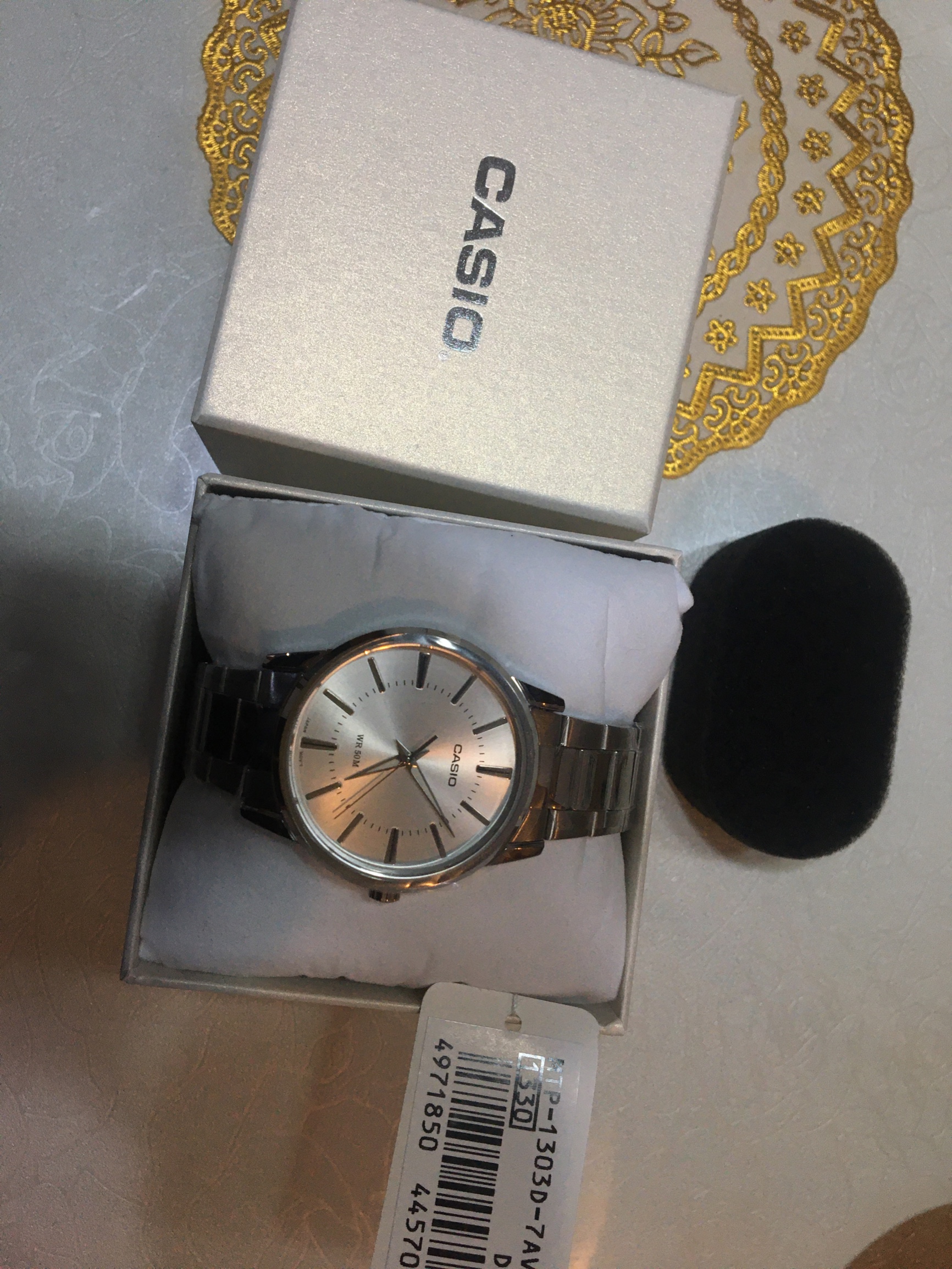 物流很快，客服细心解说，时间很准是正品，
