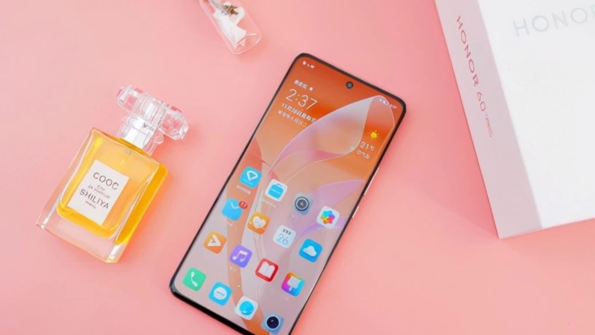 主打颜值与拍照的荣耀60pro
