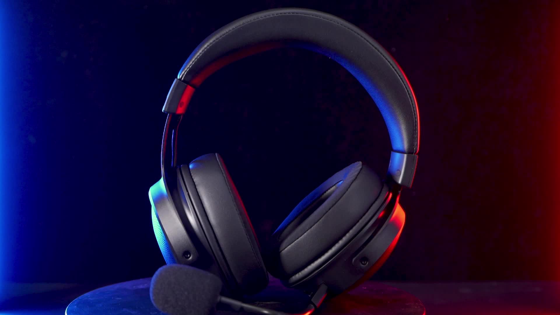 雷蛇北海巨妖V3专业版游戏耳机上手体验