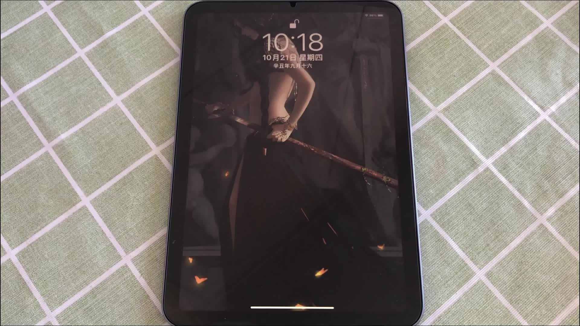 iPad mini6已经收到,果冻屏什么