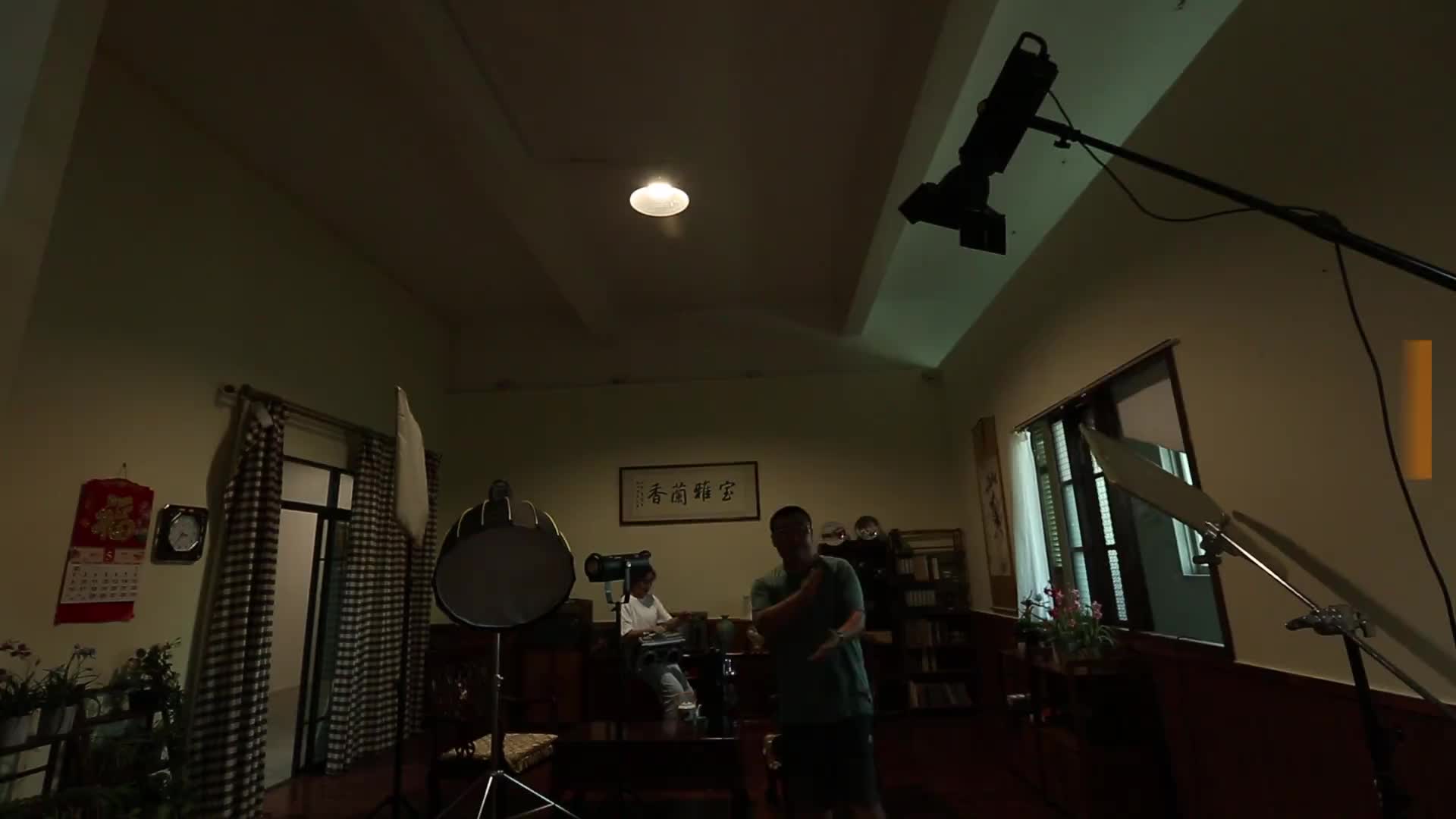 视频布光手把手 - “欢迎来到90年代”