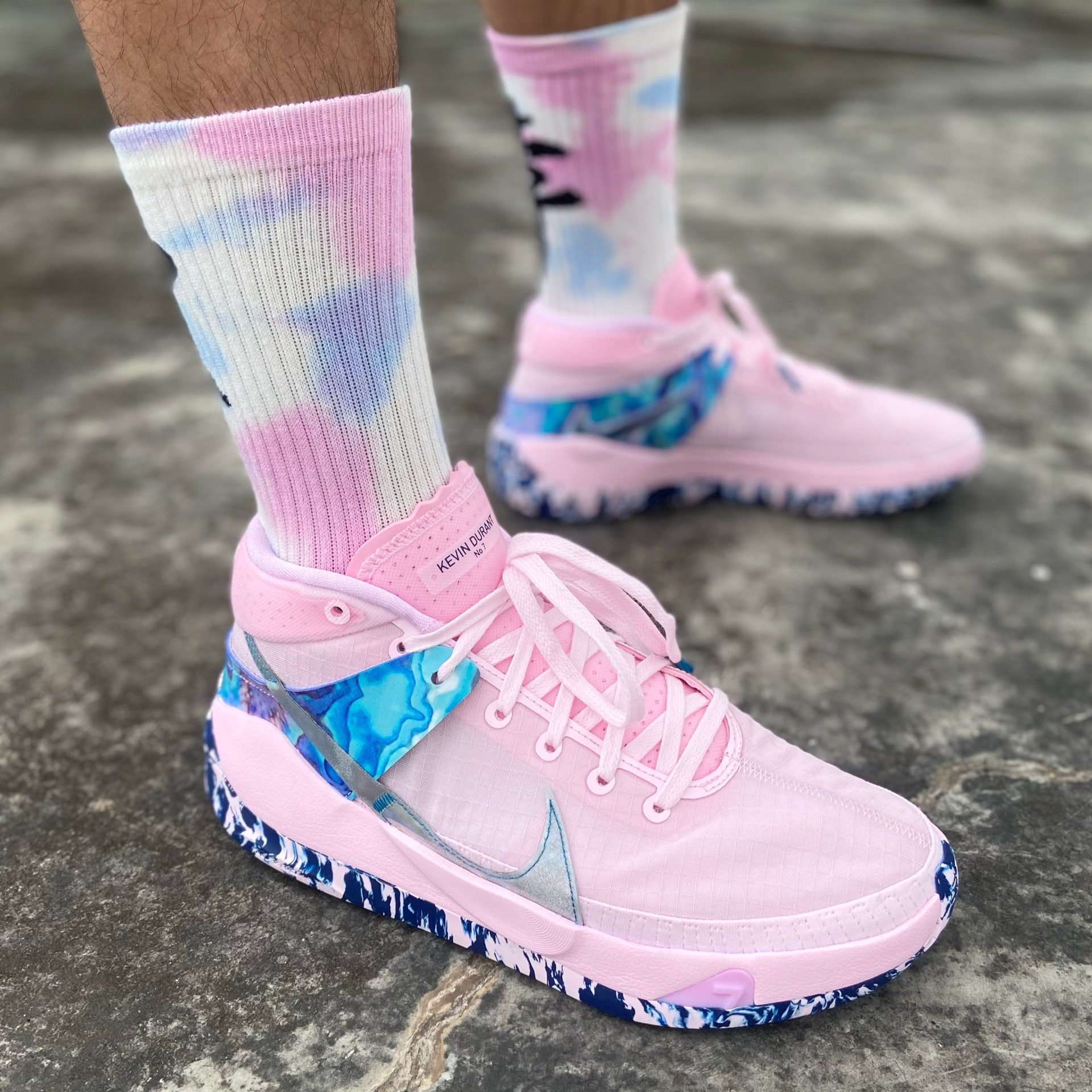  
 👟鞋款名称 

KD13 Aunt