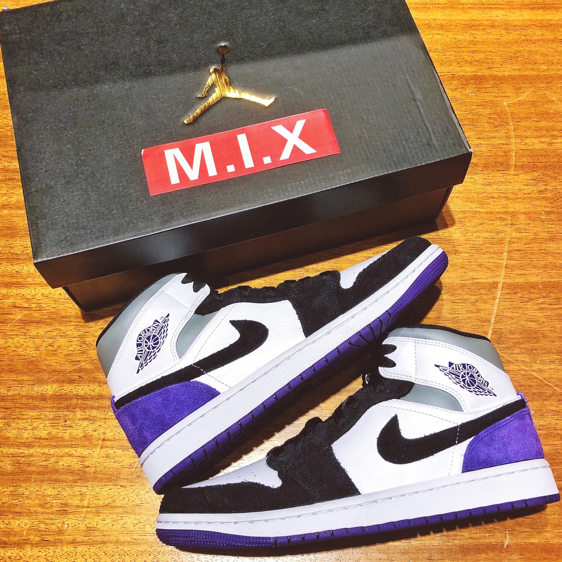 【新鞋开箱】Air Jordan 1 M