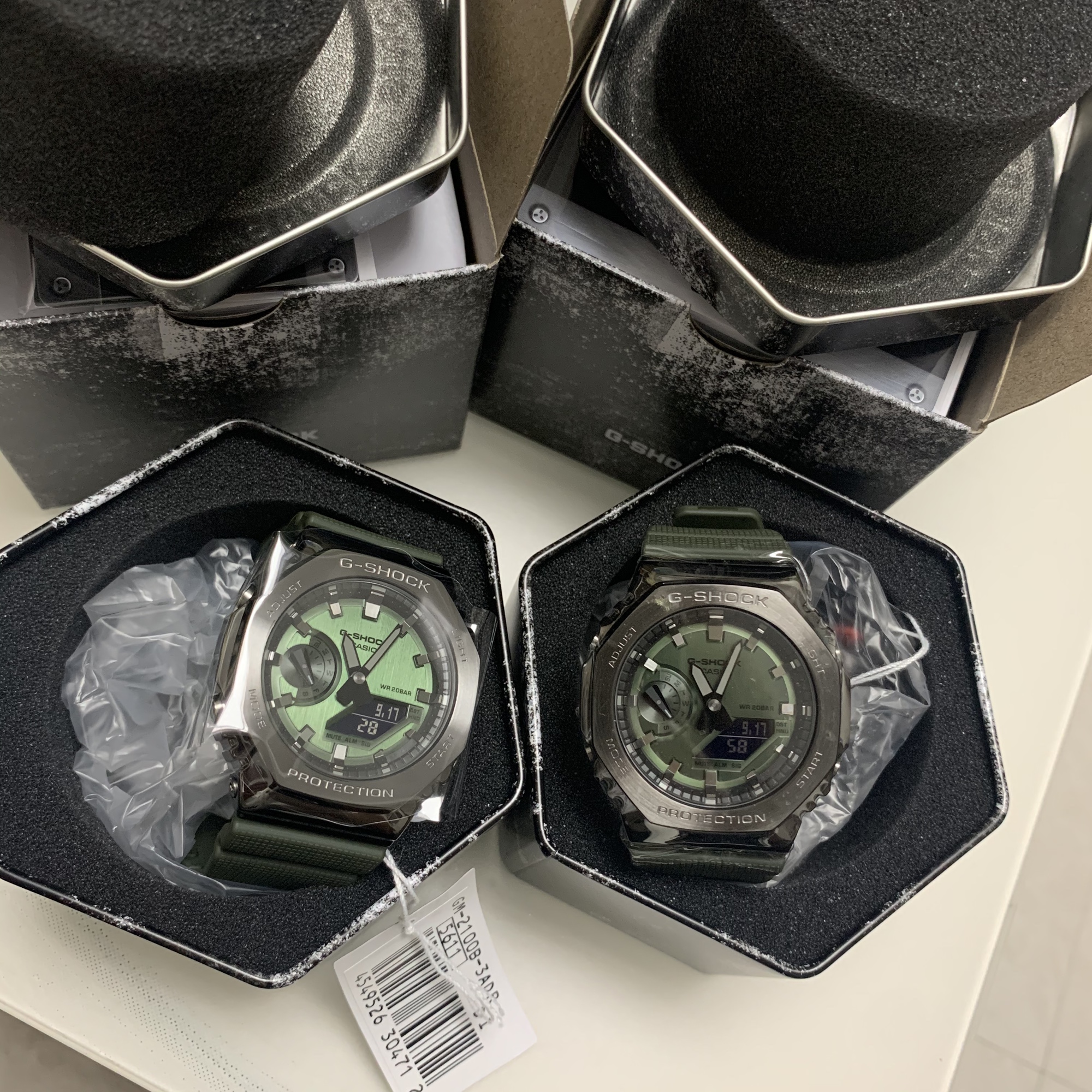 绿色必入，和媳妇一人一个，发货很快
 