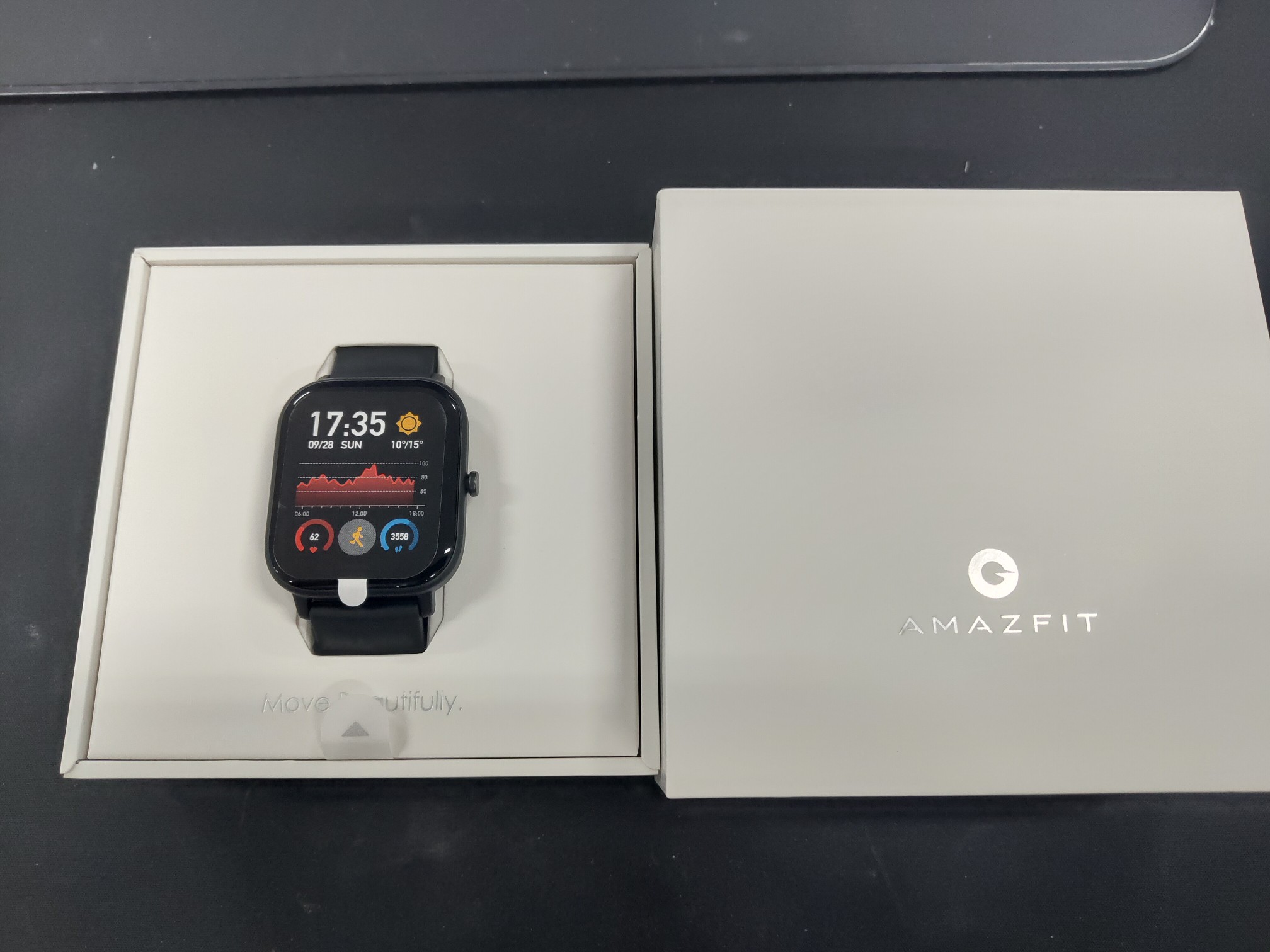 终于收到货了，外观没得说，非常棒，收到时