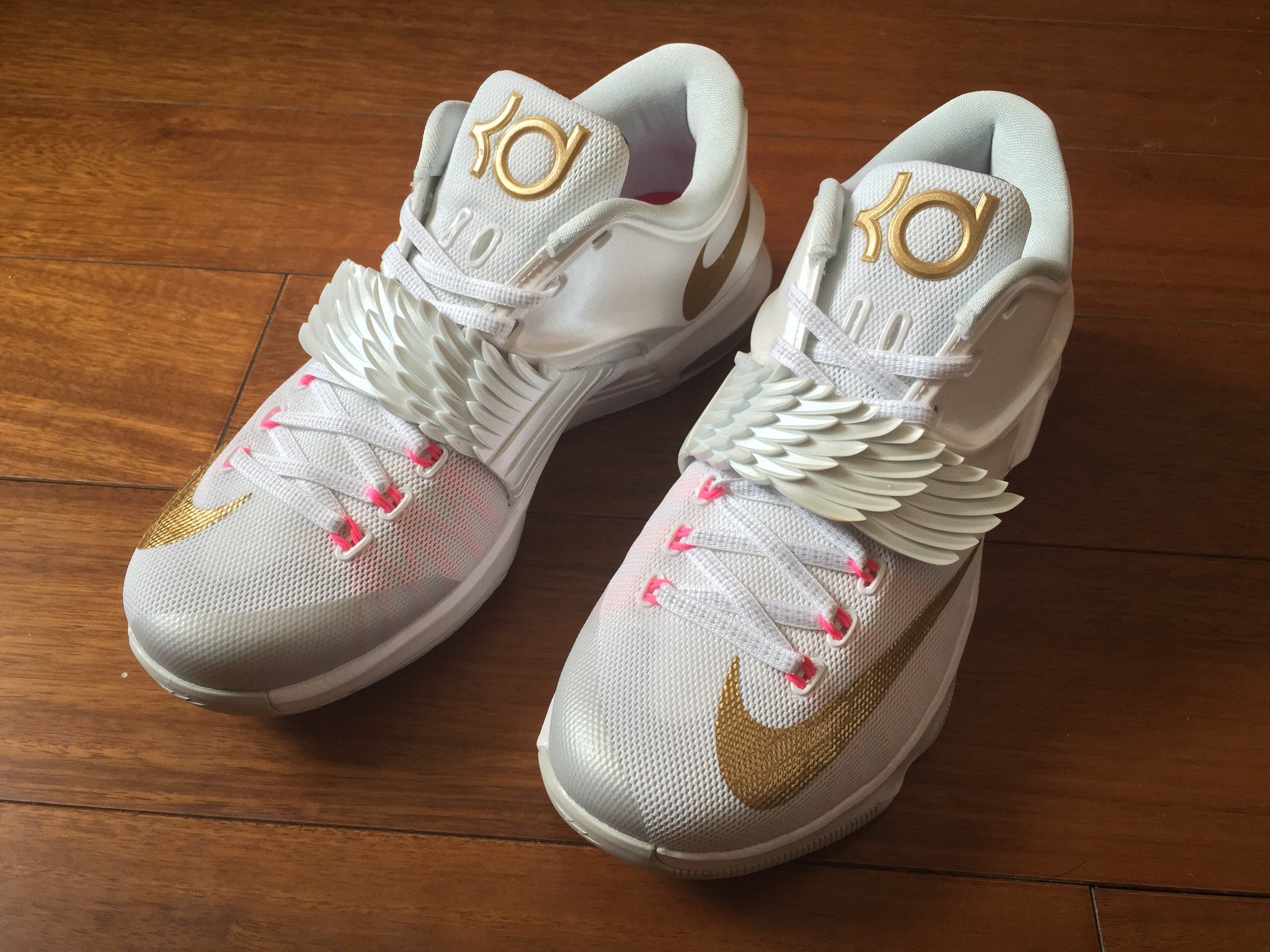 杜兰特球鞋里
我最喜欢的一双鞋
Nike