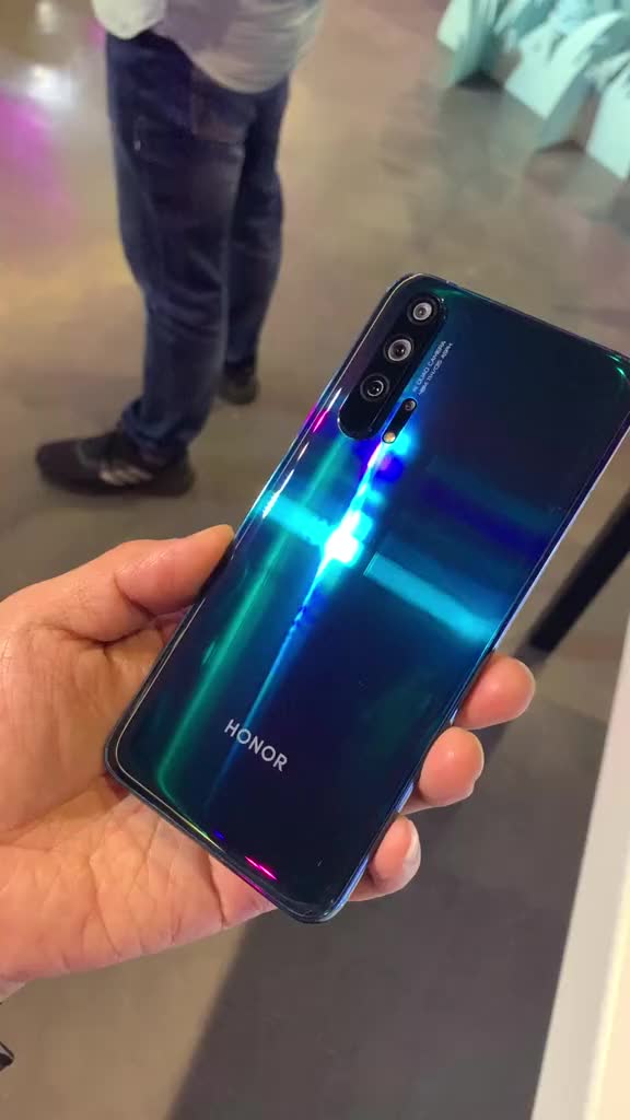 荣耀20pro MOSCHIO定制版