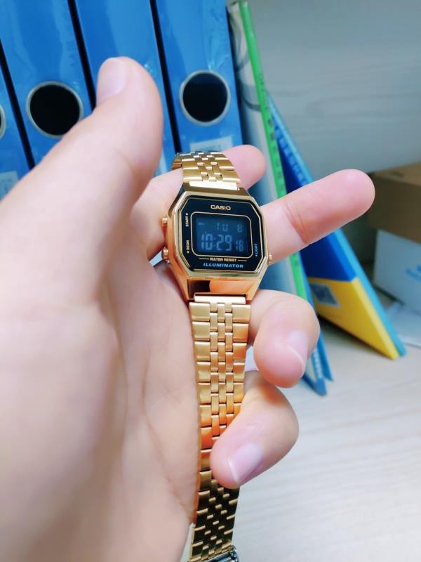 孩子很喜欢这款表，