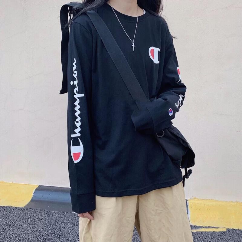 衣服不错，版型也可以，送给朋友的，穿着还