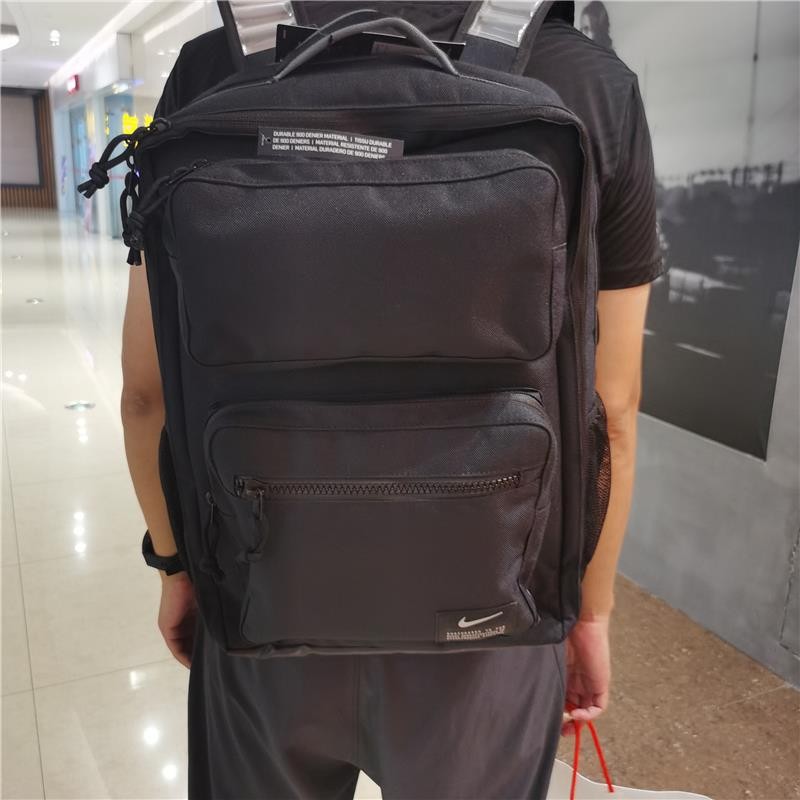 全新正品 认真负责的客服小哥哥????
