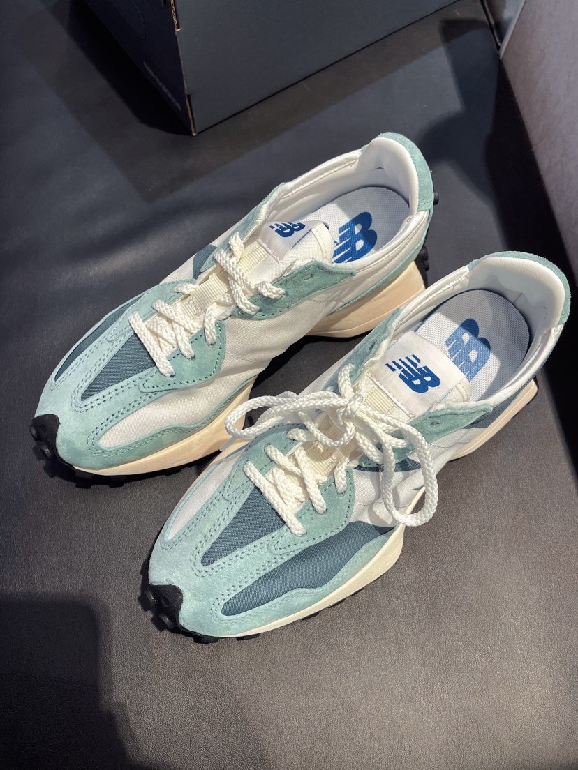 👟：New Balance 327系列 