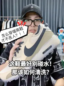 卡其棕色还是非常受大家喜爱的,就是对于男