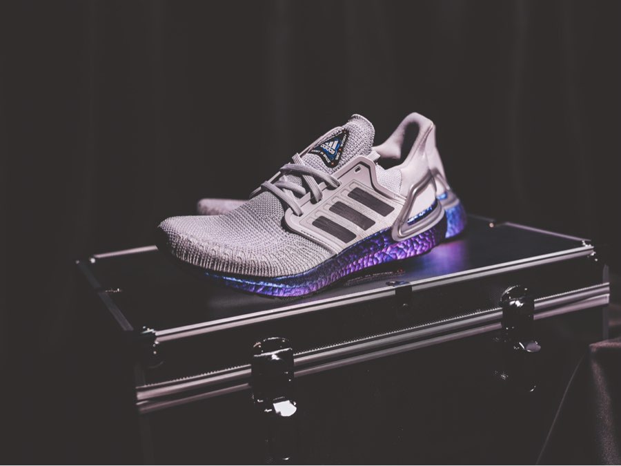 ub20太空箱
