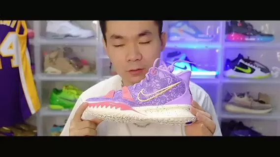 漂亮出众的颜值,均衡扎实的性能以及超有性