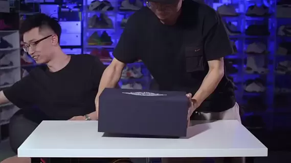 开箱分享:
DIOR x Air Jor