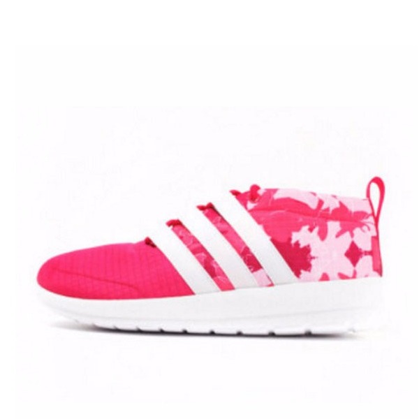 推荐商品：adidas Element Voyager 休闲缓震 防滑耐磨 舒适透气 跑鞋 Pink White  樱花粉