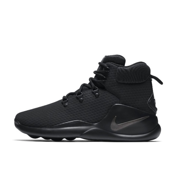 推荐商品：Nike Sizano 潮流 运动休闲鞋 Black/Dark Grey 黑武士