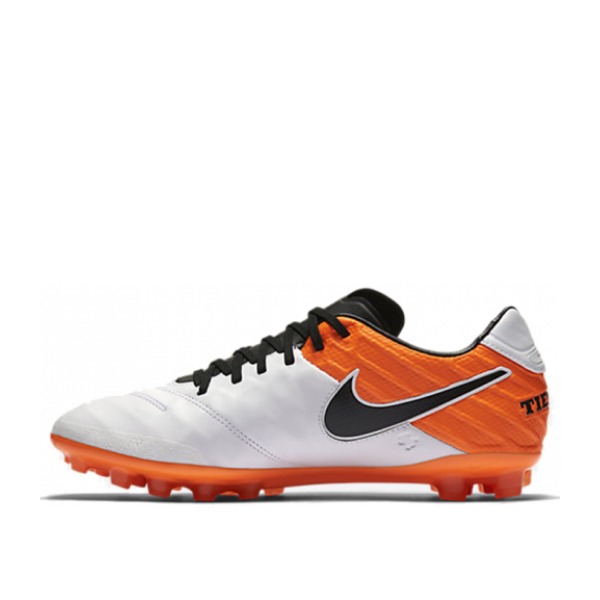 推荐商品：Nike Tiempo Legacy 2 AG-R 短钉 人工草场 足球鞋 White/ Black/ Total Orange 白黑橙