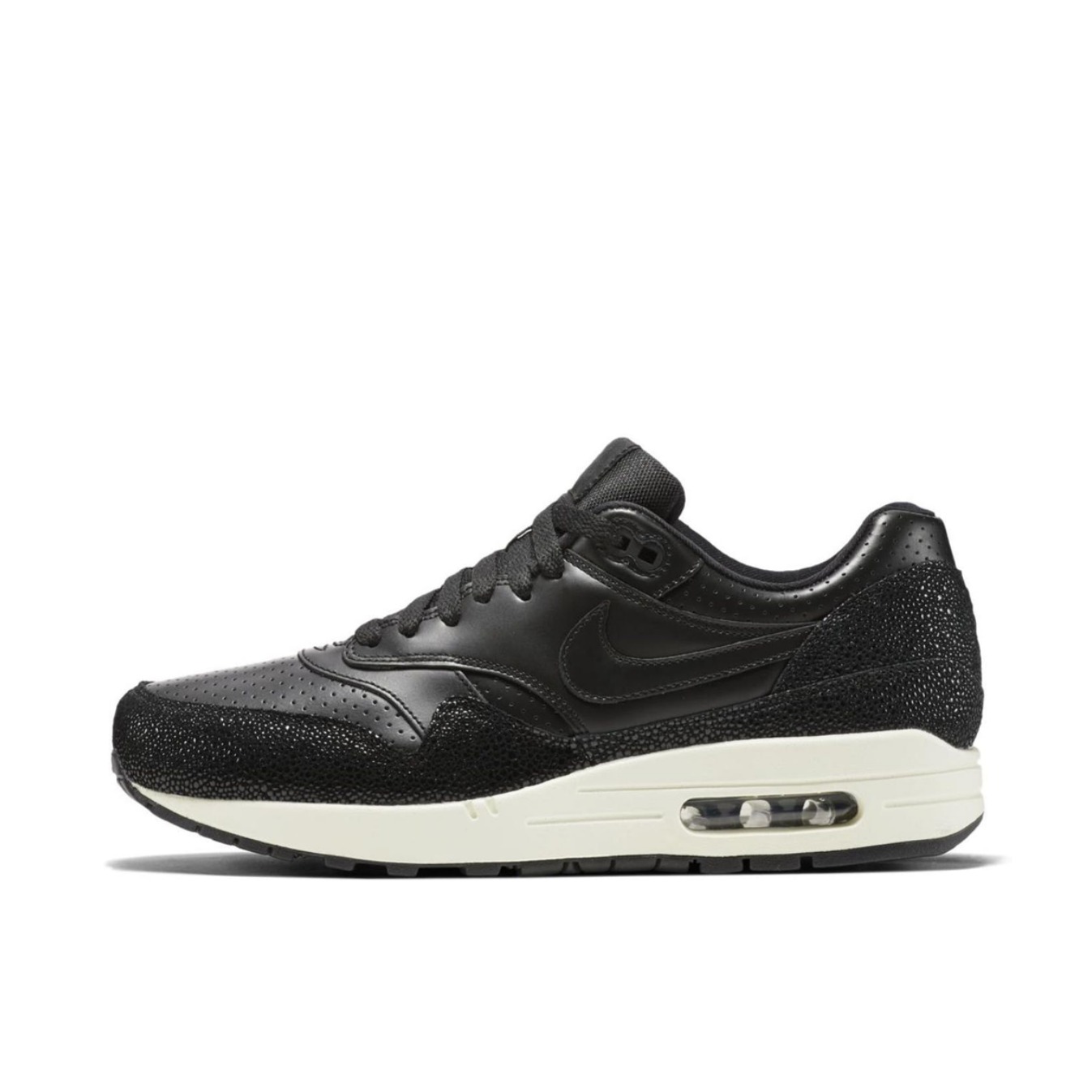 推荐商品：Nike Air Max 1 跑鞋 气垫缓震透气轻便复古运动舒适百搭潮流耐磨低帮训练防滑冬季支撑马拉松防水抓地圆头耐穿 Stingray Pack 黑磨砂