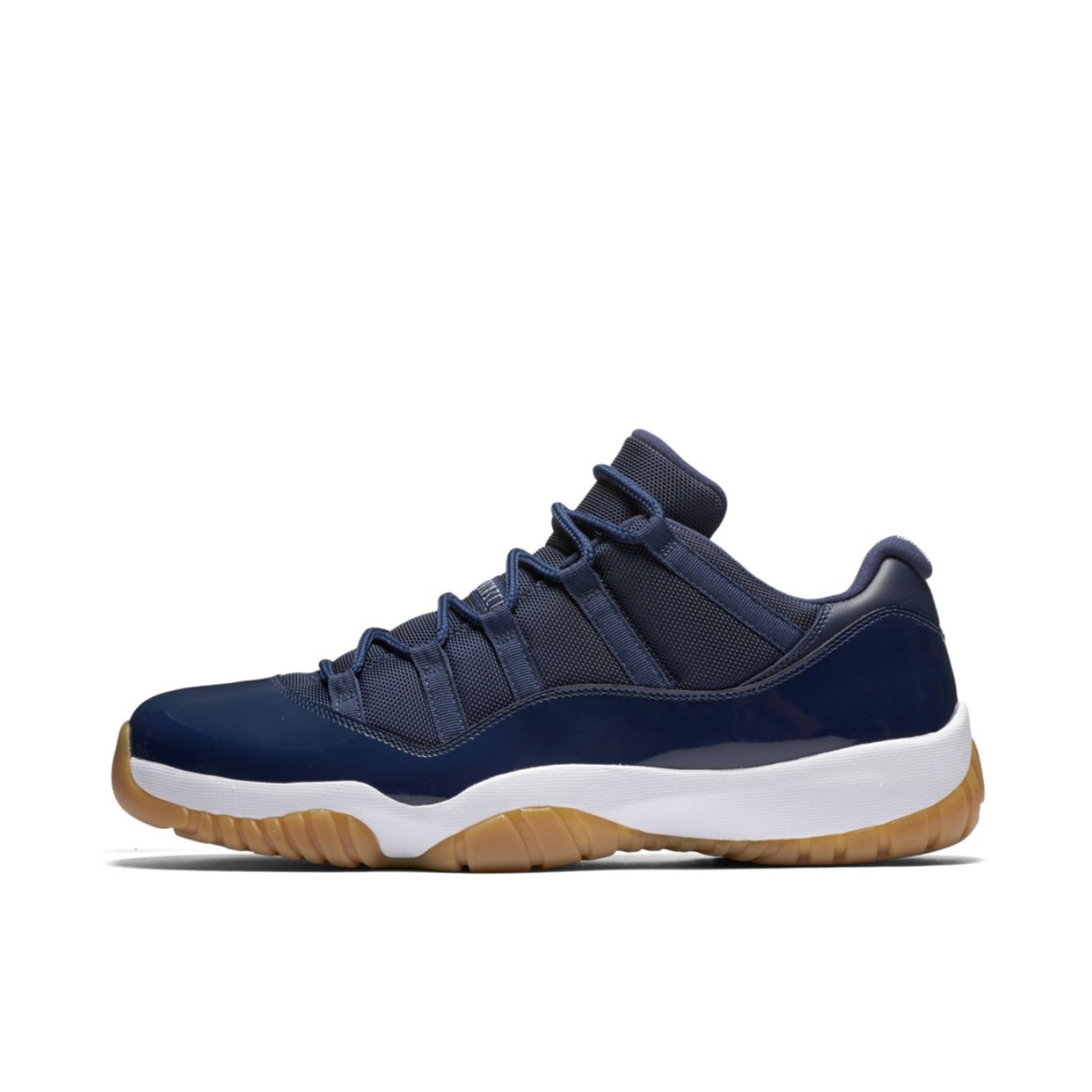 推荐商品：Jordan Air Jordan 11 篮球鞋 复古百搭防滑耐磨舒适缓震轻便支撑 低帮/男款/蓝生胶
