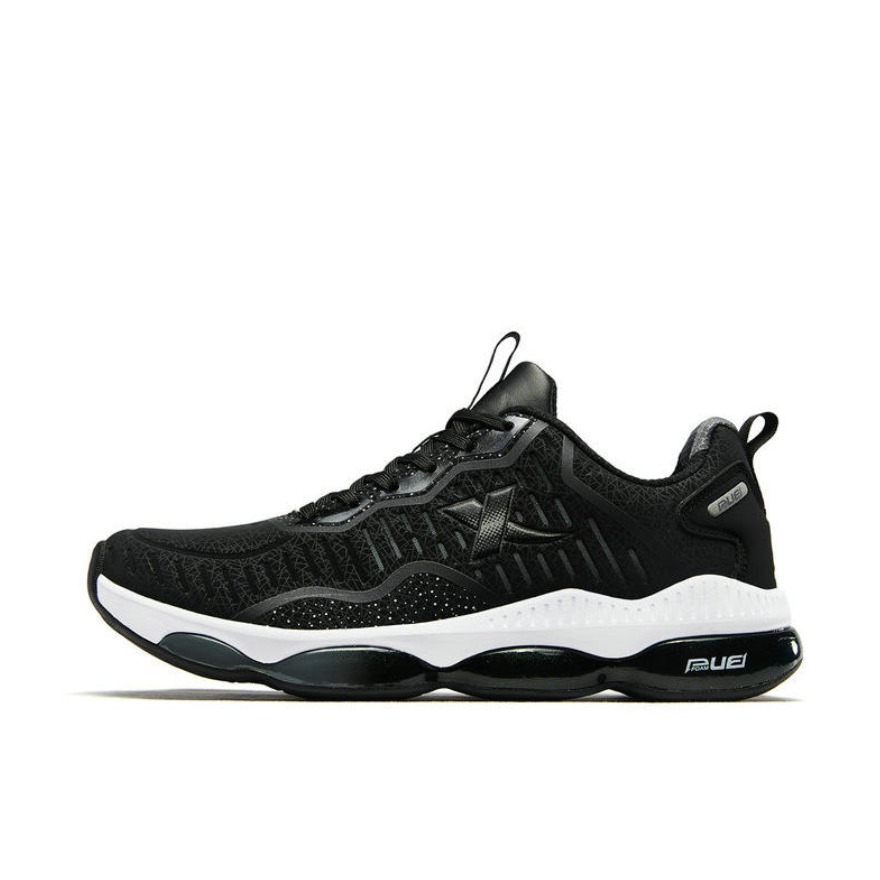 特步 跃弹科技跑步鞋 882419119595