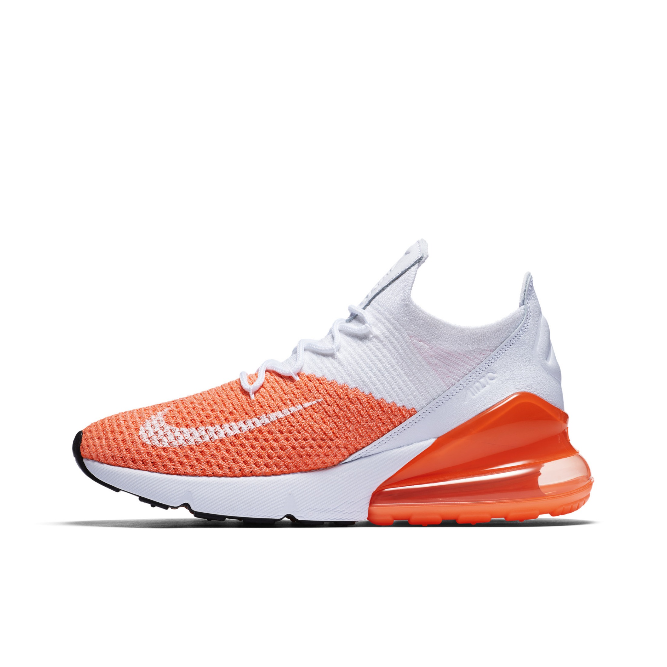 推荐商品：Nike Air Max 270 气垫缓震 轻便透气 耐磨 时尚复古 舒适百搭 防滑 支撑 防水 织物 跑鞋 Flyknit“CRIMSON PULSE” 橙色/白色