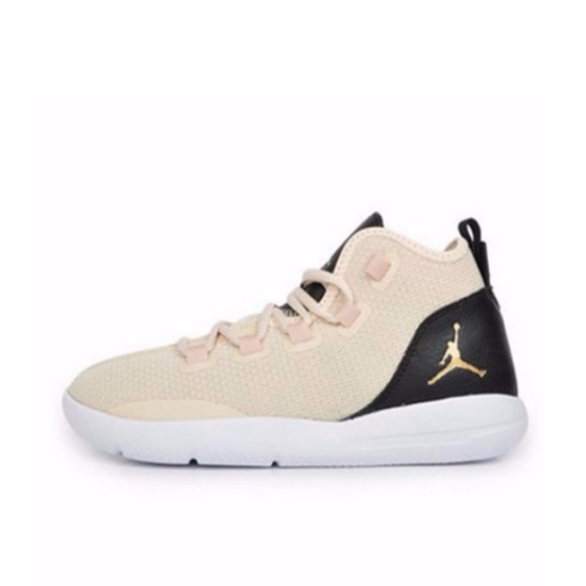 推荐商品：Jordan Reveal 运动休闲鞋 复古百搭舒适减震防滑耐磨轻便实战网面透气织物包裹性 Pearl White 米黄/黑色