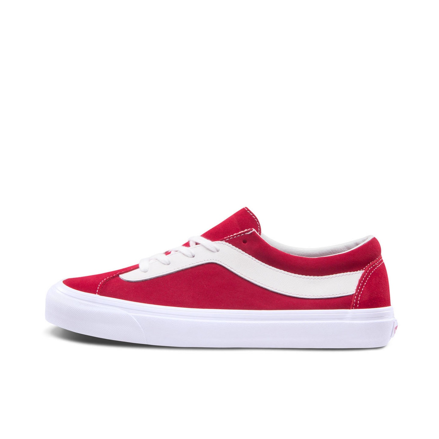 推荐商品：Vans/范斯 Bold Ni 板鞋 复古拼接经典舒适休闲防滑耐磨 Racing Red/True White 红白