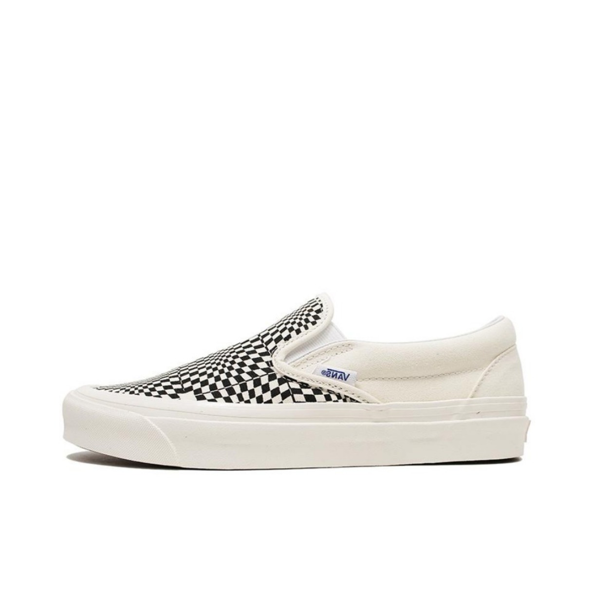 推荐商品：Vans/范斯 Classic Slip-on 防滑 简约 棋盘格 一脚蹬 百搭 休闲 帆布鞋 Checkerboard/Black/White 安纳海姆/白黑格纹
