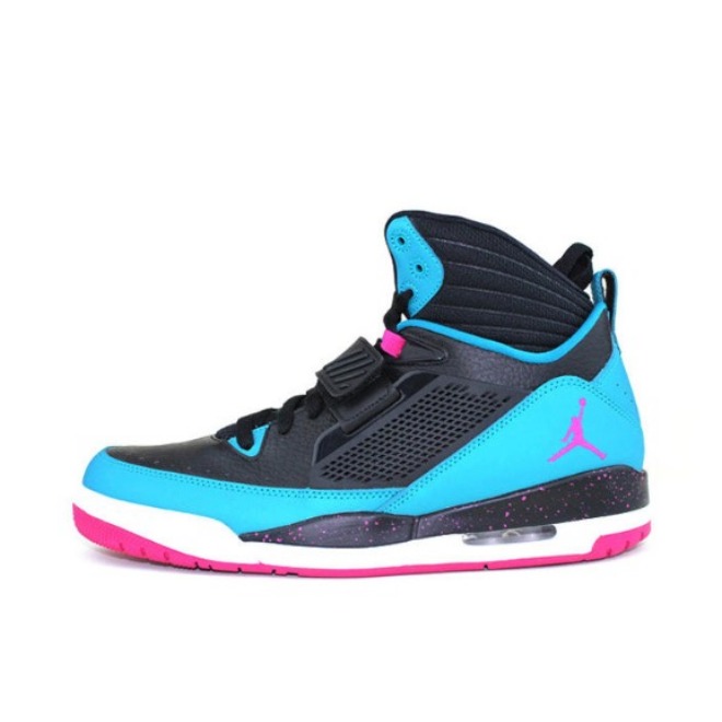 推荐商品：Air Jordan Flight TR' 97 篮球鞋 Black Tropical Teal 南海岸