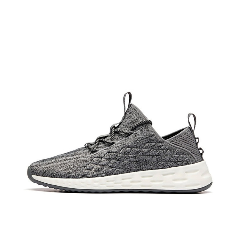 安踏 一体织跑步鞋  11918840