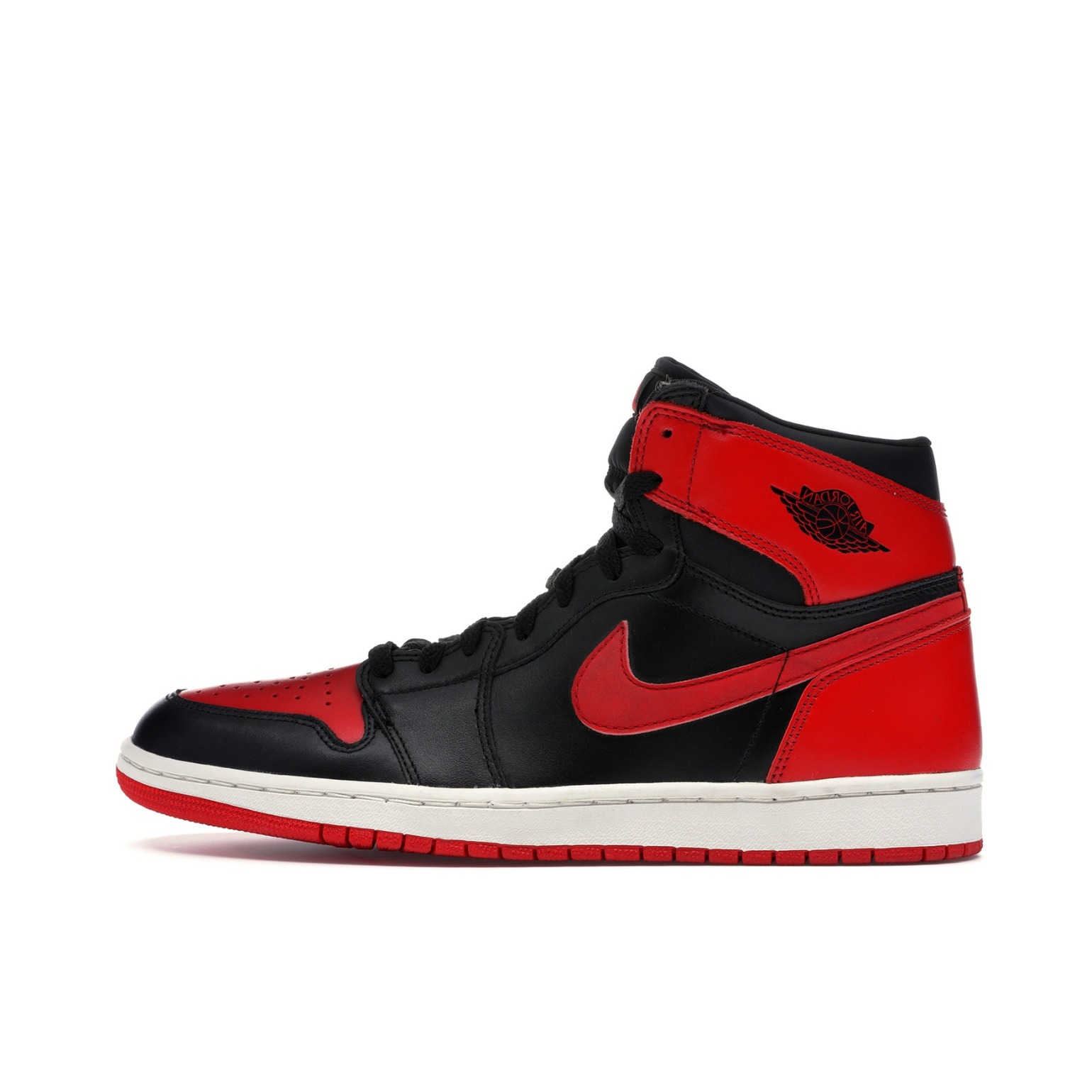推荐商品：Air Jordan 1 板鞋 运动休闲鞋 复古潮流支撑合成革 Bred 2001 高帮/黑红禁穿(2001)