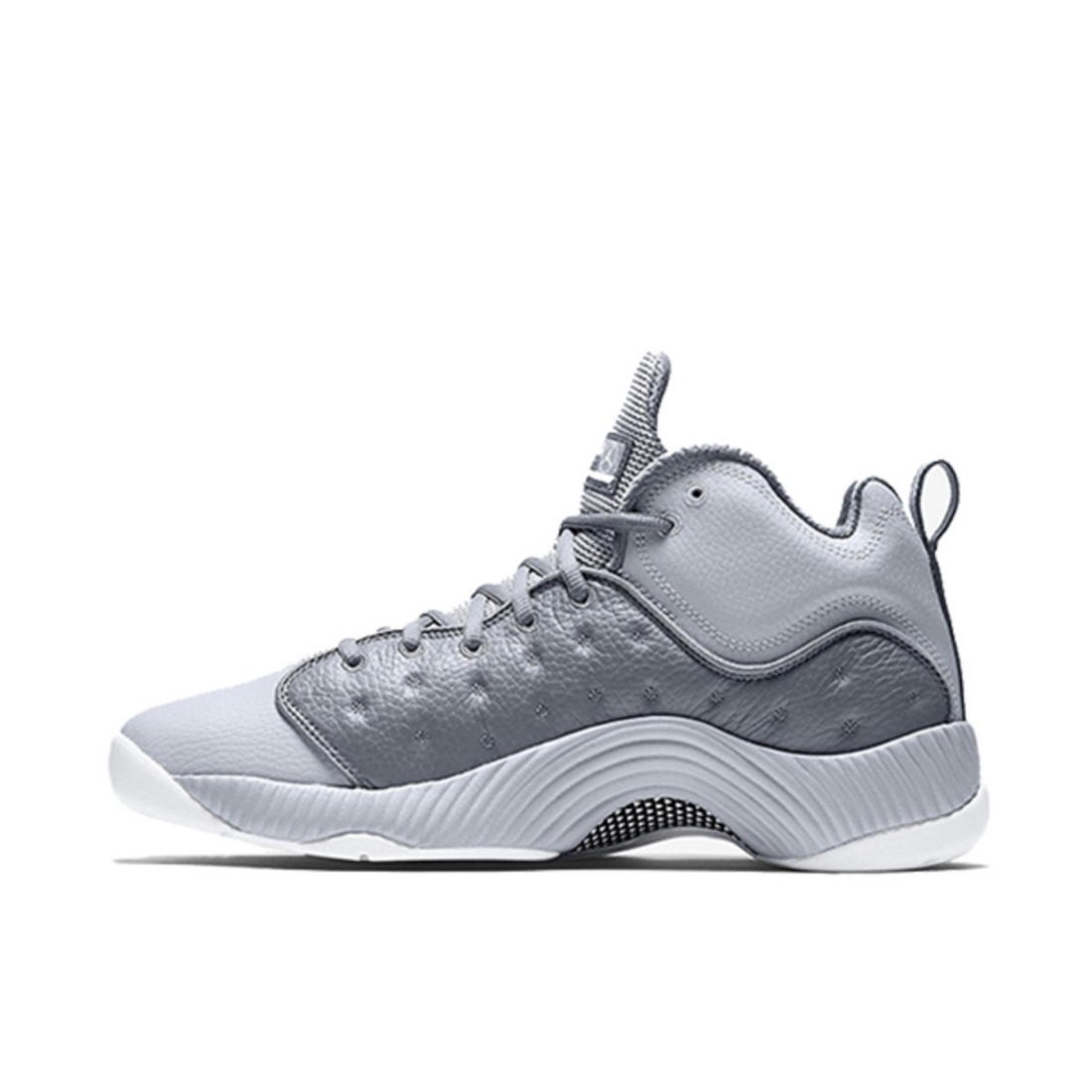 推荐商品：Jordan Jumpman Team 2 实战训练 缓震耐磨 防滑 复古 织物 篮球鞋 Cool Grey 酷灰