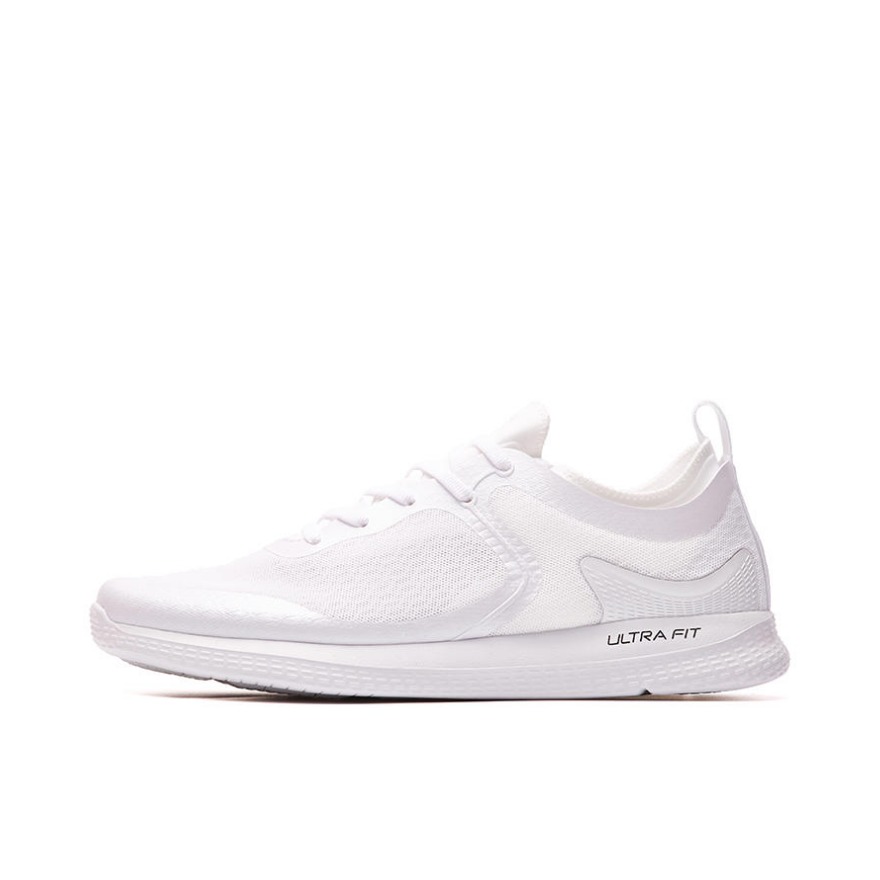 FILA/斐乐 透气软弹运动鞋 F12M822401F