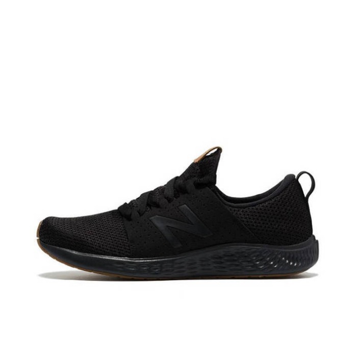 推荐商品：New Balance Sptl 舒适透气 厚底减震 低帮 跑鞋 纯黑