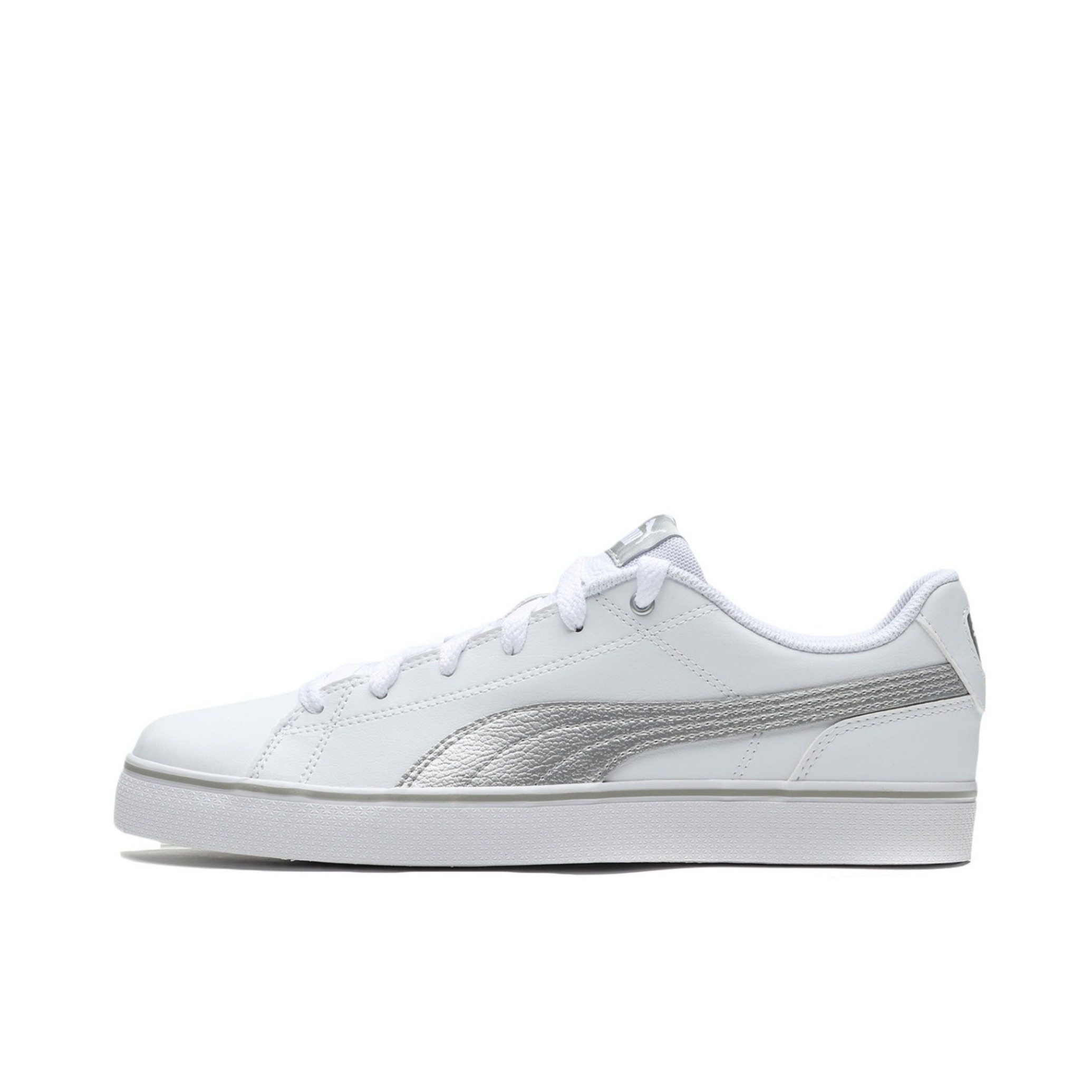 推荐商品：Puma/彪马 Court Point Vulc 板鞋 耐磨透气舒适轻便复古运动 White/Silver 白银