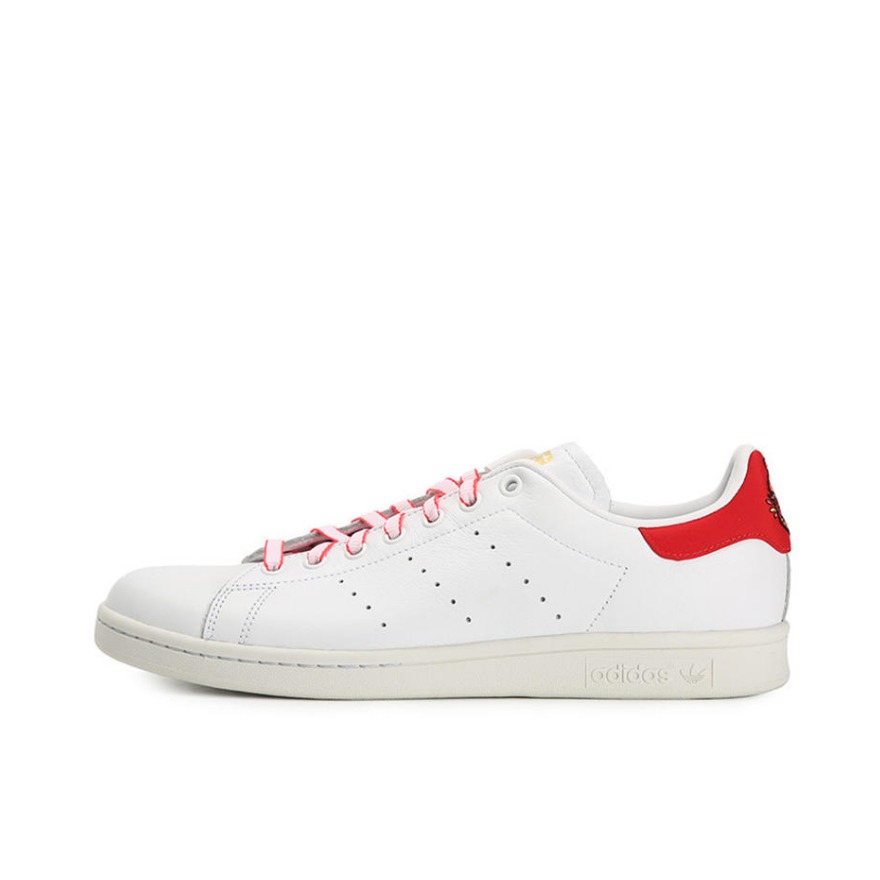 推荐商品：adidas Originals Stan Smith 板鞋 减震透气轻便低帮包裹性 CNY(2019) 猪年(2019)