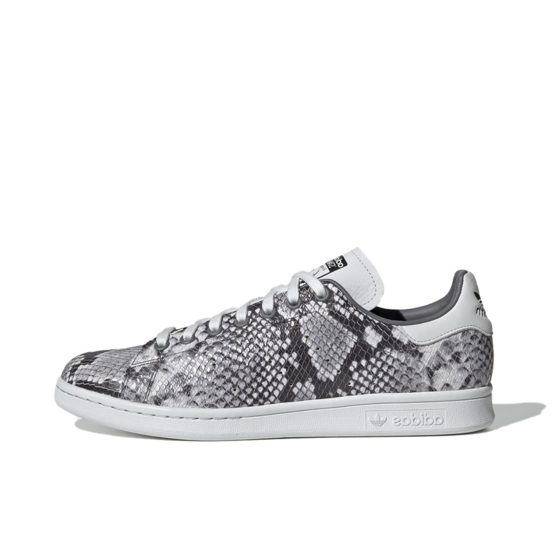 推荐商品：adidas Originals Stan Smith 板鞋 减震透气轻便低帮包裹性 Snakeskin 灰白蛇纹