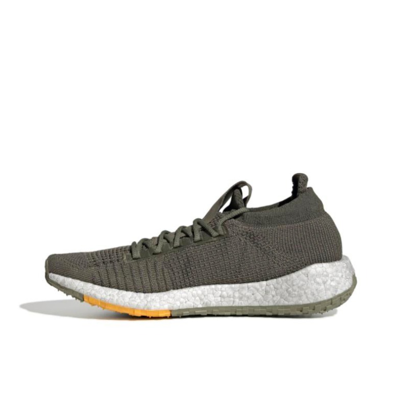 推荐商品：adidas Pulseboost HD 减震支撑 防滑耐磨 轻便透气 跑鞋 Monocle联名/绿色