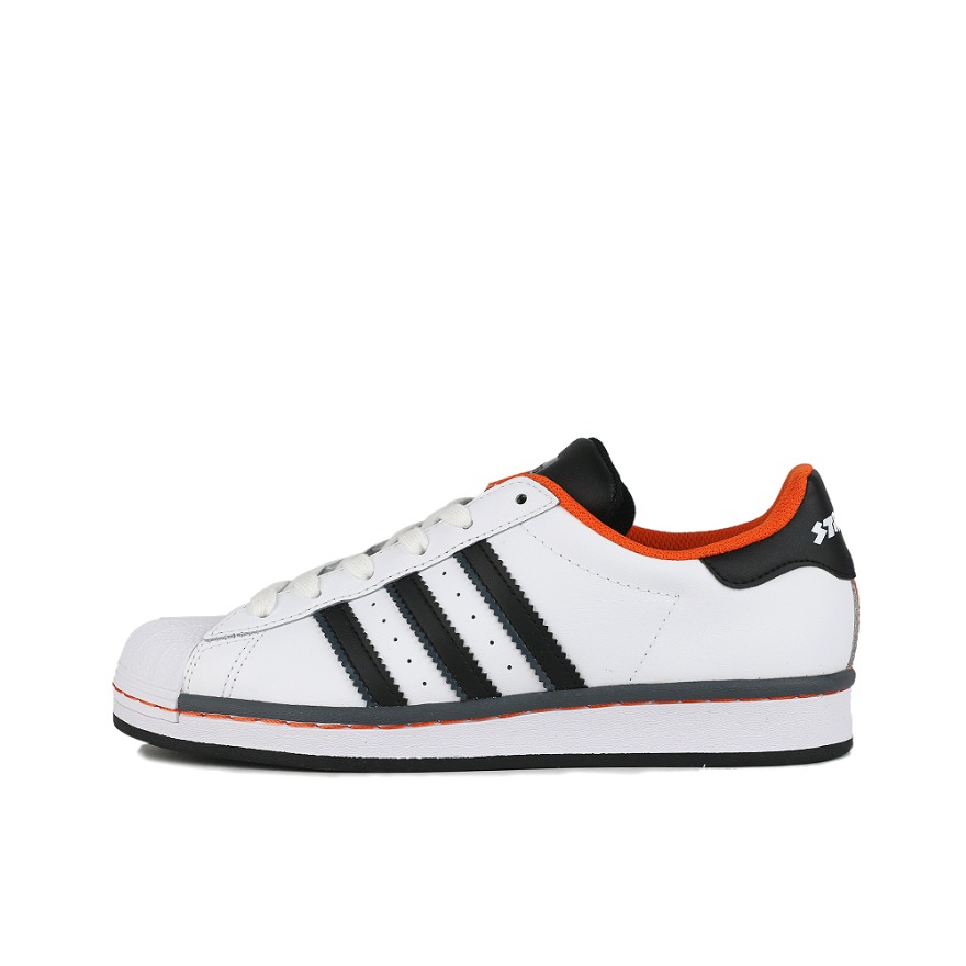 推荐商品：【宋雨琦同款】 adidas Originals Superstar 板鞋 轻便贝壳头薄底舒适百搭耐磨复古 大童/白黑/橙内衬