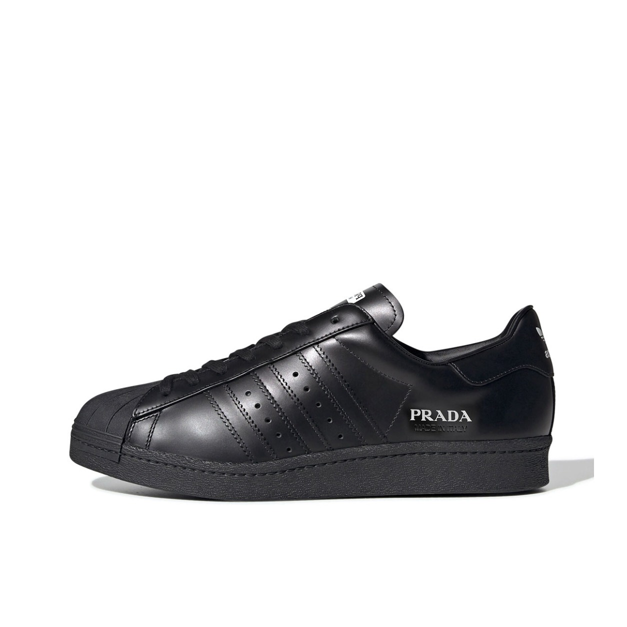 推荐商品：【宋雨琦同款】 adidas Originals Superstar 板鞋 轻便贝壳头薄底舒适百搭耐磨复古 Prada联名/黑色
