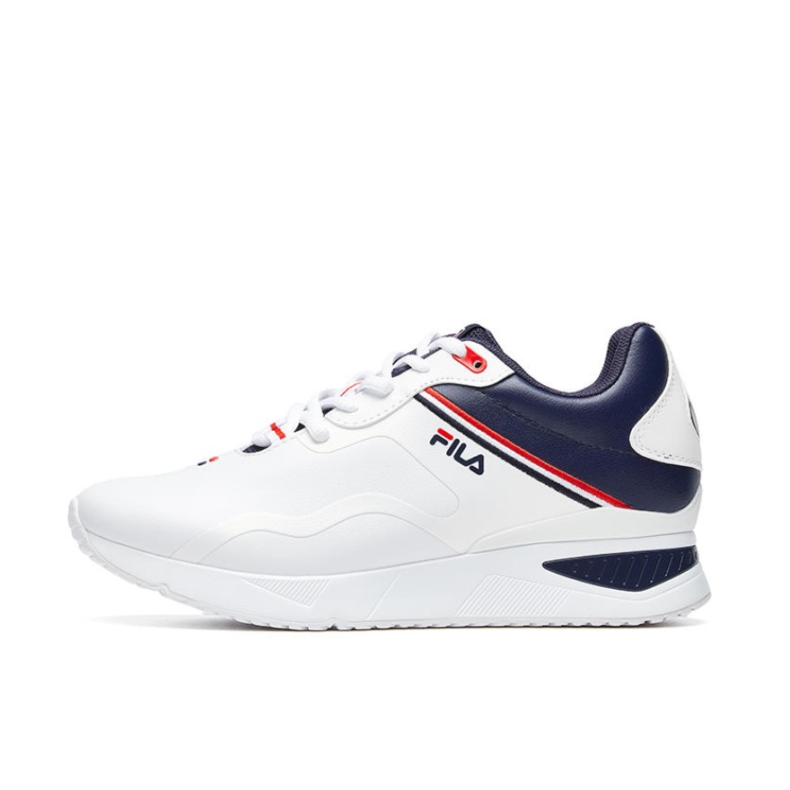 FILA/斐乐 复古厚底舒适跑鞋 F12W014206F