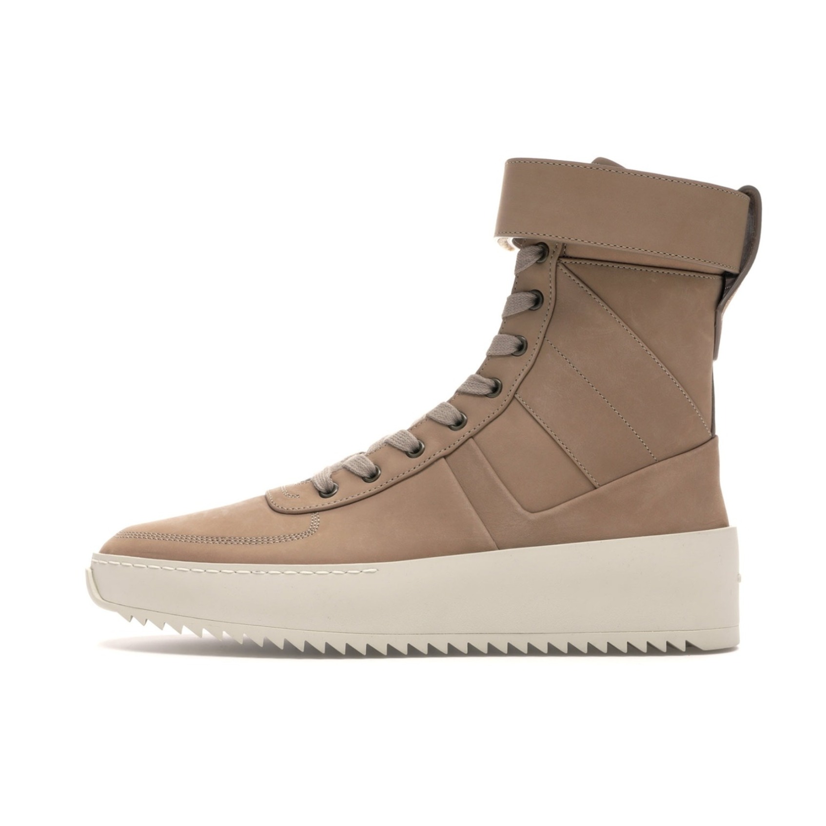 推荐商品：Fear Of God Military Sneaker 褐色