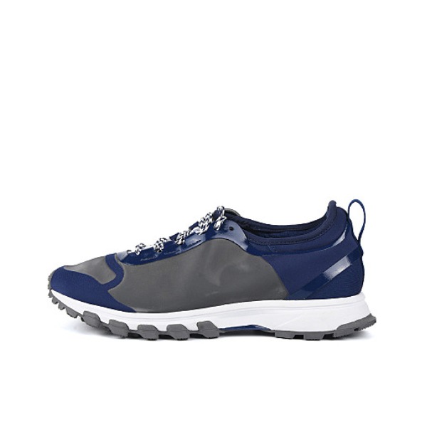 adidas adizero XT 训练鞋