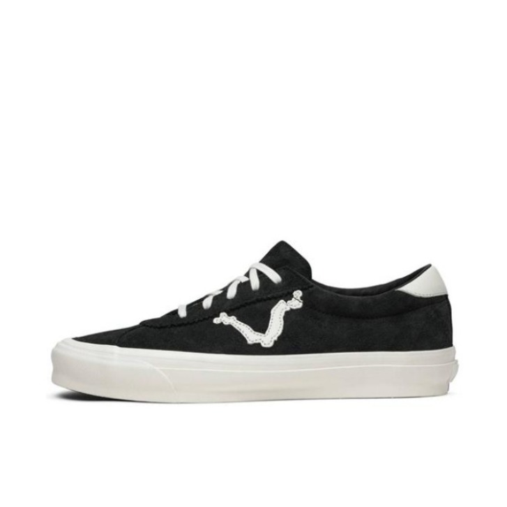推荐商品：Vans/范斯 Epoch Sports 板鞋 翻毛皮复古简约减震防滑耐磨防水 黑/白