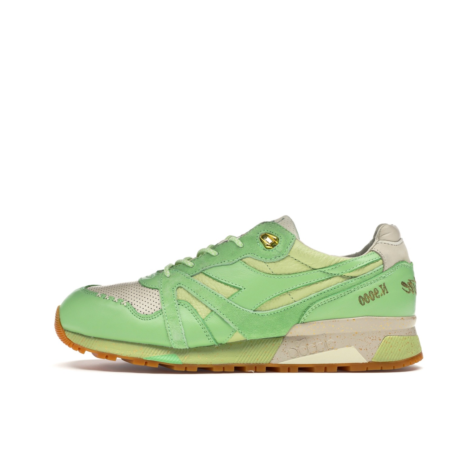 推荐商品：Diadora N9000 减震回弹 防滑耐磨 舒适透气 潮流 休闲复古 做旧 百搭运动 慢跑 低帮 跑鞋 绿灰色