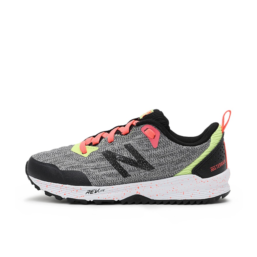 New Balance NTR 童鞋